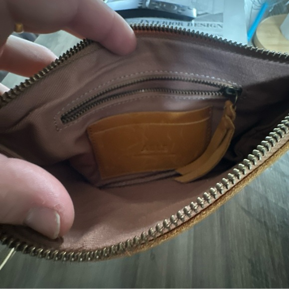 Tan Wristlet Clutch with Ring Handle - Picture 9 of 9